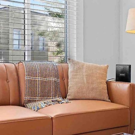 Hip And Bright Lawerenceville 2 Bed Easy Parking Питтсбург Экстерьер фото